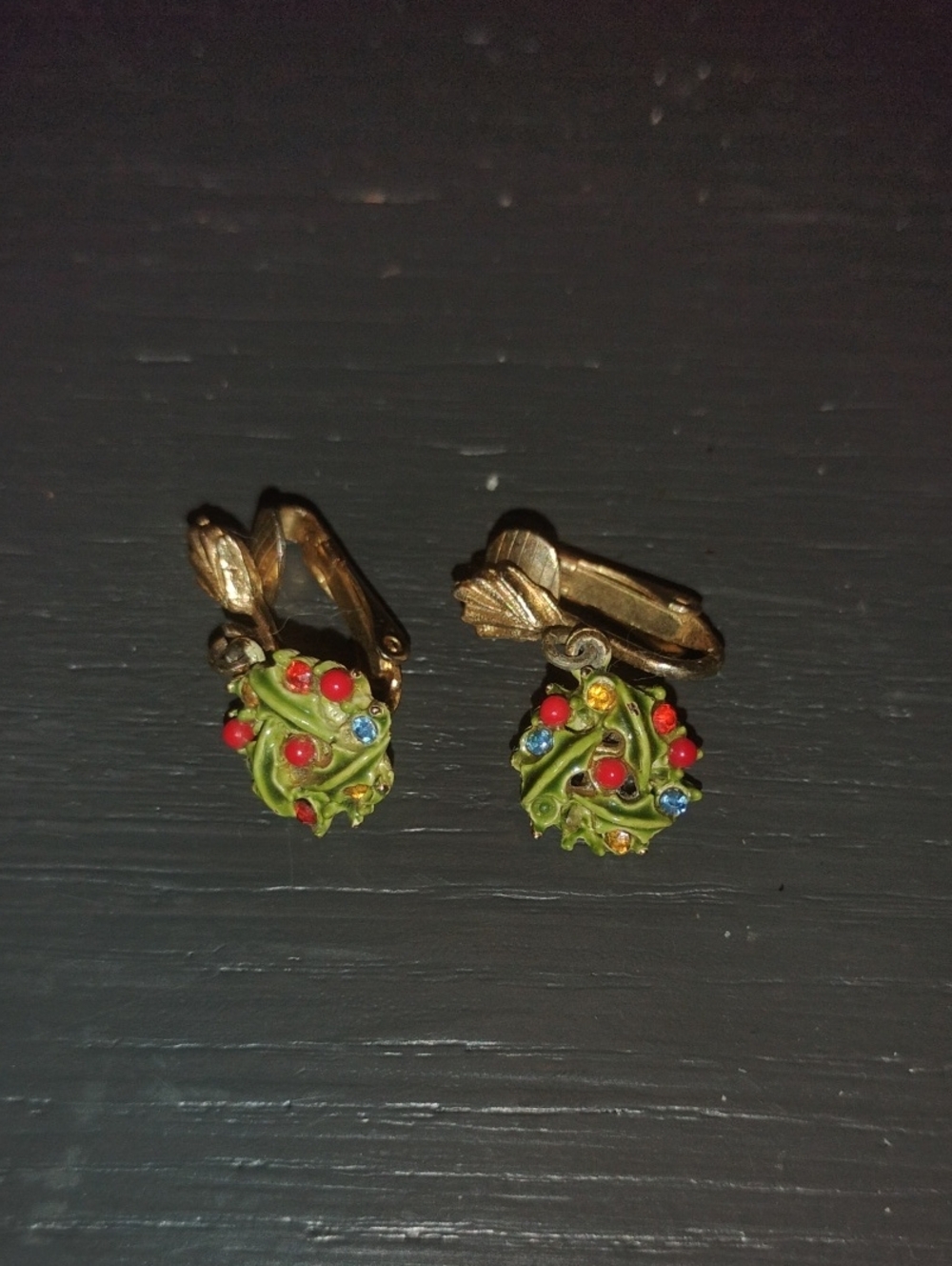 Vintage Green Holiday Wreath Clip-On Earrings